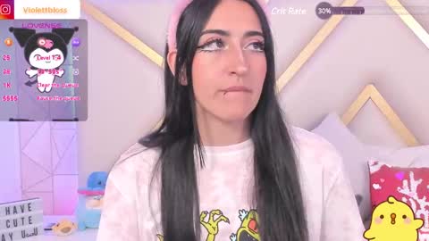 Snapshot of violettbloss chatting on December 10, 2024, 1:43 am Violeta online show from December 10, 2024, 1:43 am