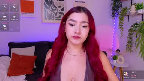 Violett Castel online show from May 20, 2026, 8:15 pm