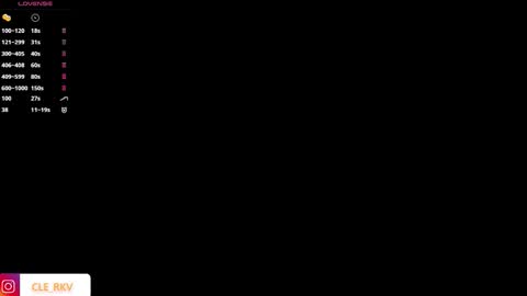 Snapshot of violette_clerk1 chatting on January 18, 2026, 10:02 pm JULIE UWU online show from January 18, 2026, 10:02 pm