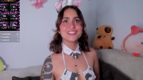 Violette  online show from October 23, 2025, 9:46 pm