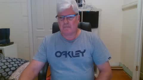 viper654321 online show from January 5, 2025, 8:00 am