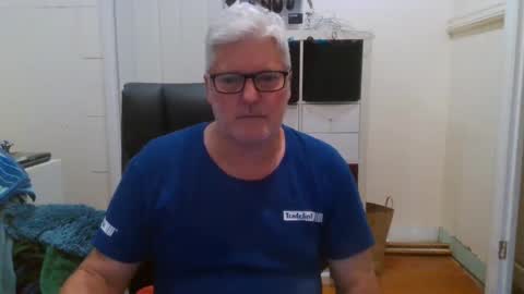 viper654321 online show from March 4, 2025, 8:02 am