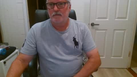 viper654321 online show from November 15, 2025, 12:41 am