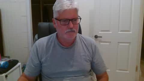 viper654321 online show from November 24, 2025, 8:25 am