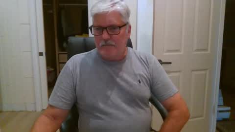 viper654321 online show from March 1, 2026, 7:54 am