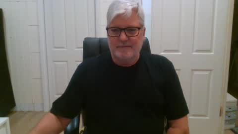 Snapshot of viper654321 chatting on June 10, 2026, 7:40 am viper654321 online show from June 10, 2026, 7:40 am