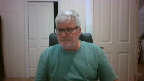 Snapshot of viper654321 chatting on June 23, 2026, 4:21 am viper654321 online show from June 23, 2026, 4:21 am