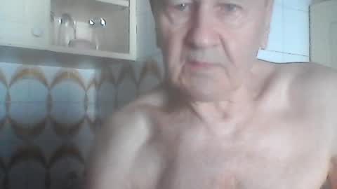 Snapshot of virgomandel chatting on June 25, 2026, 4:11 pm virgomandel online show from June 25, 2026, 4:11 pm