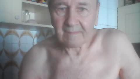 Snapshot of virgomandel chatting on July 22, 2026, 3:48 pm virgomandel online show from July 22, 2026, 3:48 pm