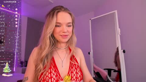 Snapshot of virrginchloee chatting on December 30, 2024, 2:53 am Chloe online show from December 30, 2024, 2:53 am