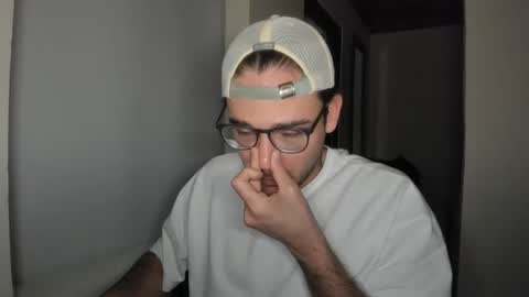 Vito Ferrer online show from March 8, 2026, 2:04 am