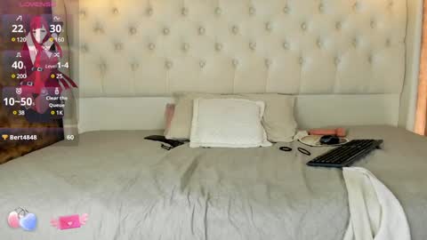 VittaaaPlease help me with your thumbs up its important  online show from February 4, 2025, 4:50 pm