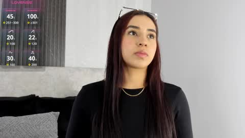 Snapshot of vittoria_conti_ chatting on June 6, 2026, 5:39 pm vittoria online show from June 6, 2026, 5:39 pm