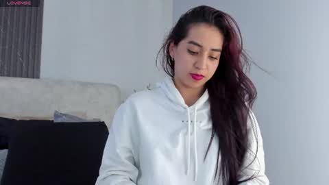 Snapshot of vittoria_conti_ chatting on June 18, 2026, 5:50 pm vittoria online show from June 18, 2026, 5:50 pm