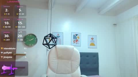 Snapshot of vittoria_lombardi07 chatting on January 26, 2025, 8:57 am VITTORIA  online show from January 26, 2025, 8:57 am