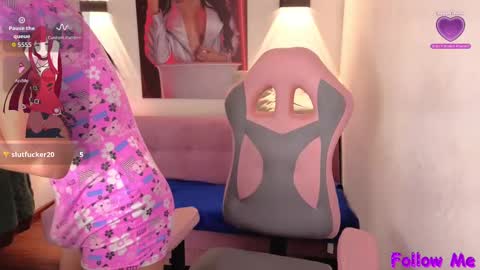 Snapshot of vittoria_lombardi07 chatting on October 4, 2025, 8:23 am VITTORIA  online show from October 4, 2025, 8:23 am