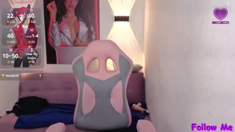 Snapshot of vittoria_lombardi07 chatting on October 18, 2025, 8:15 am VITTORIA  online show from October 18, 2025, 8:15 am