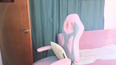 Snapshot of vittoria_lombardi07 chatting on June 29, 2026, 9:15 am VITTORIA online show from June 29, 2026, 9:15 am