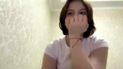 Sonya online show from April 3, 2026, 2:37 pm