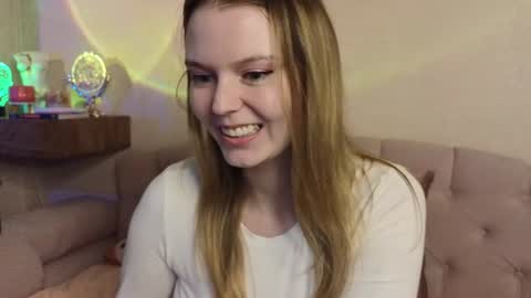 vivian_alison online show from July 1, 2026, 5:56 pm
