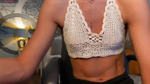 Vivian Evans online show from May 22, 2026, 1:02 am