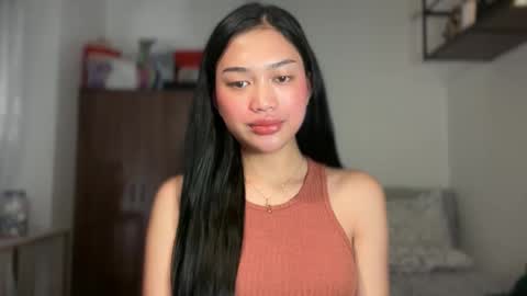 Vivian online show from April 21, 2026, 1:18 am