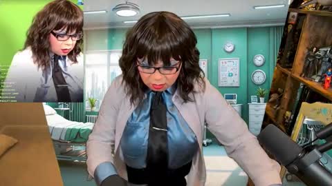 VivianFrosty online show from February 1, 2026, 4:55 am