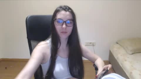 Snapshot of vivianngray chatting on February 13, 2025, 1:08 am Vivian Gray online show from February 13, 2025, 1:08 am