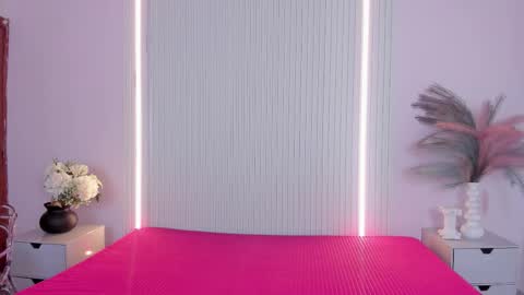 vivianowen9 online show from March 6, 2026, 12:12 pm