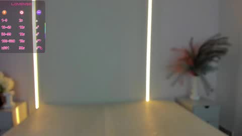 vivianowen9 online show from March 23, 2026, 12:31 pm