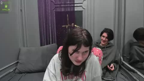 Snapshot of viviarangendy chatting on October 31, 2025, 3:57 pm VIVIARAGENDY online show from October 31, 2025, 3:57 pm