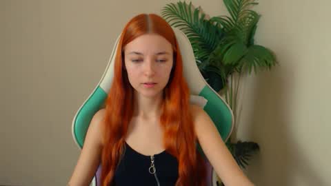 Vivien online show from January 14, 2026, 7:52 pm