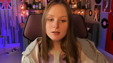Snapshot of vivienleeigh chatting on December 5, 2024, 7:28 pm Vivien online show from December 5, 2024, 7:28 pm