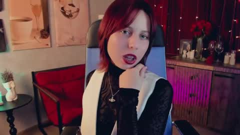 Snapshot of viviennehebert chatting on May 12, 2026, 12:57 pm Vivienne online show from May 12, 2026, 12:57 pm