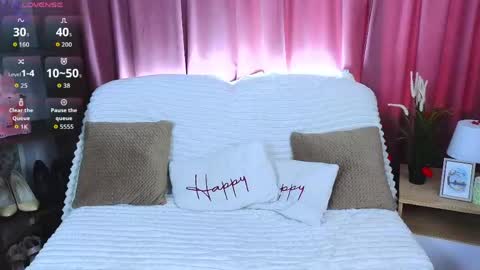 Snapshot of vivimoonx chatting on May 28, 2026, 8:11 am Vika online show from May 28, 2026, 8:11 am