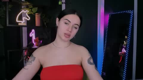 vivy_star online show from May 23, 2026, 6:45 pm