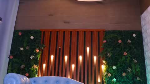 Vixen Inner online show from April 14, 2026, 11:22 pm