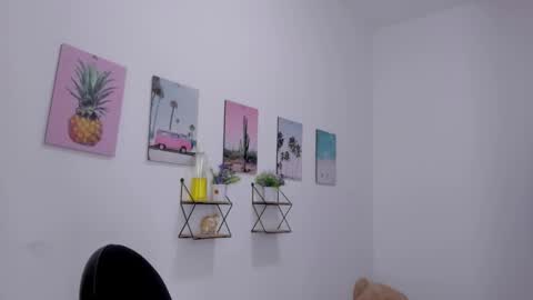 Snapshot of vixenlust17 chatting on February 10, 2026, 2:59 am vixenlust17 online show from February 10, 2026, 2:59 am