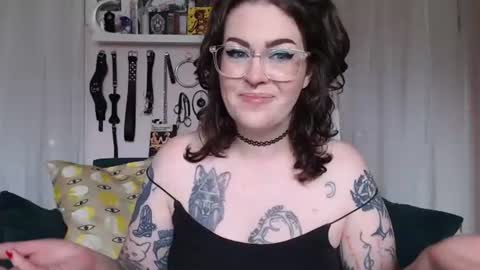 Snapshot of vixinvvitch chatting on July 21, 2026, 4:42 pm VIXIN online show from July 21, 2026, 4:42 pm