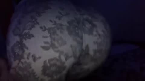 vkitty01 online show from March 31, 2026, 2:57 am