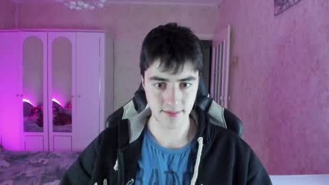 Snapshot of vlad1605 chatting on January 21, 2025, 12:39 pm Martin online show from January 21, 2025, 12:39 pm