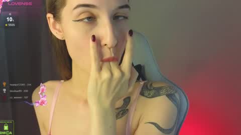 Snapshot of vlad1zy chatting on March 12, 2025, 8:20 pm Vlada online show from March 12, 2025, 8:20 pm