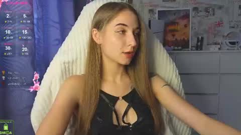 Snapshot of vlad1zy chatting on July 20, 2026, 10:39 am Vlada online show from July 20, 2026, 10:39 am