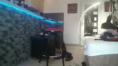 vladika021 online show from October 4, 2025, 1:25 am