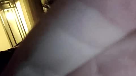 vleeslollie2024 online show from March 3, 2025, 2:47 am