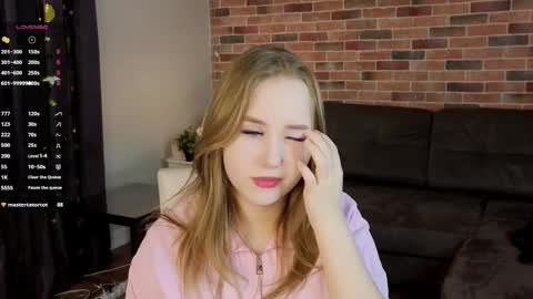 Elaris online show from January 8, 2026, 6:21 pm