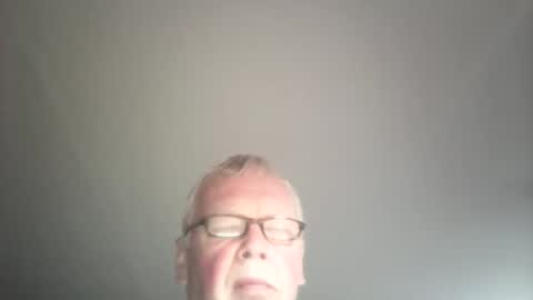 Snapshot of volkeronly chatting on September 22, 2025, 12:07 pm volkeronly online show from September 22, 2025, 12:07 pm