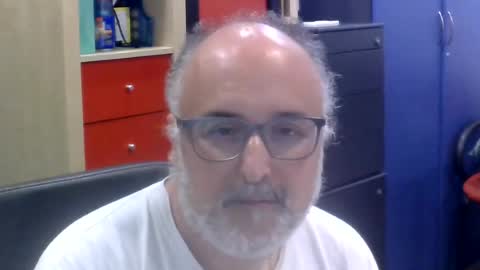 Snapshot of volpi72 chatting on July 23, 2026, 6:50 pm volpi72 online show from July 23, 2026, 6:50 pm