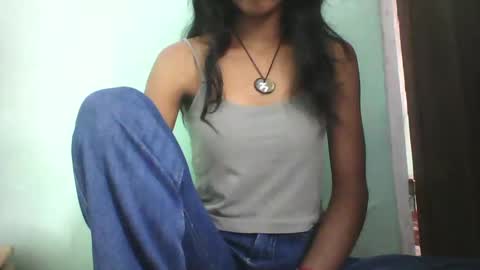 Snapshot of vounialdy chatting on February 7, 2025, 5:41 am vounialdy online show from February 7, 2025, 5:41 am