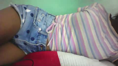 Snapshot of vounialdy chatting on March 8, 2025, 10:32 am vounialdy online show from March 8, 2025, 10:32 am